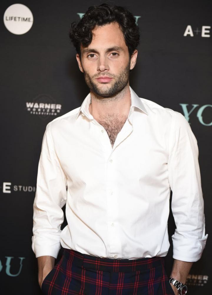 Penn-Badgley-Joe.jpg