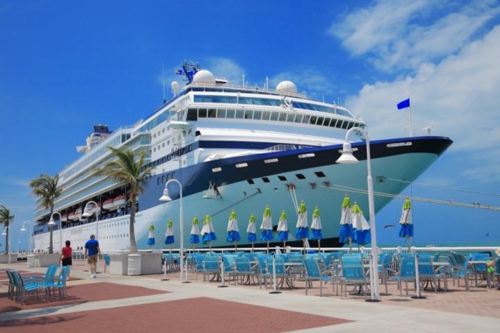 cruise-ship-departing-from-florida.jpg?resize=1024%2C683&ssl=1