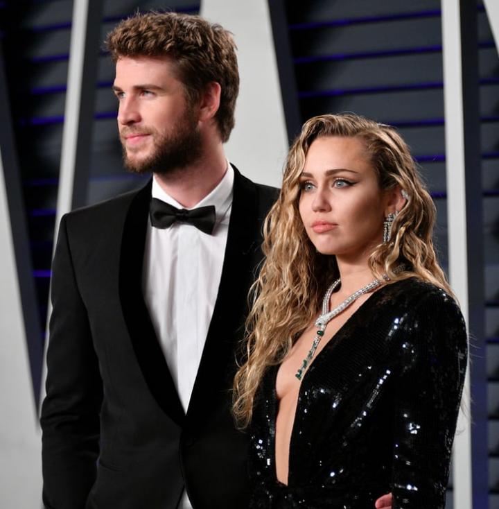 Miley-Cyrus-Liam-Hemsworth-2019-Oscars-Afterparty.jpg