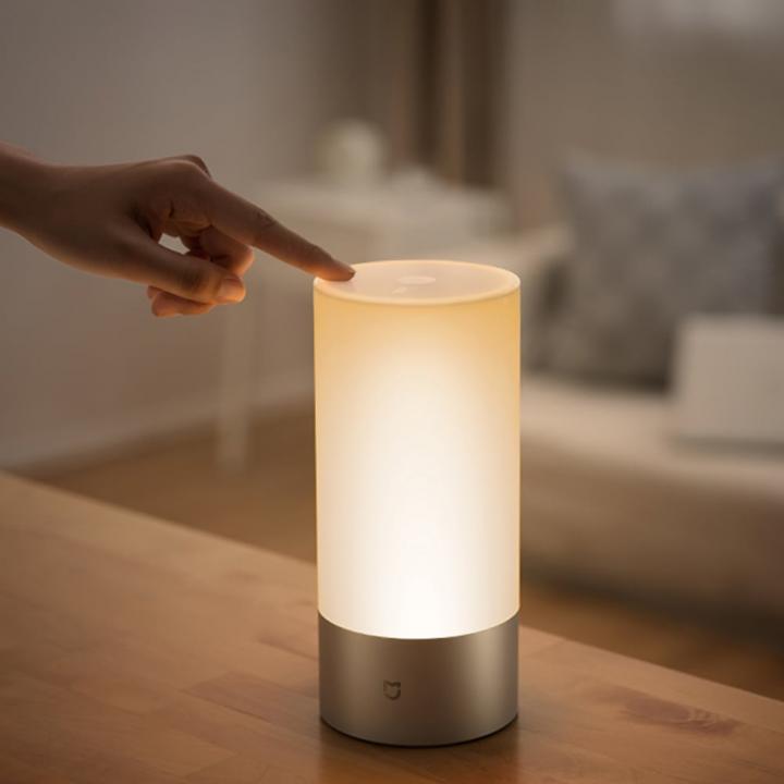 Xiaomi-Mi-Smart-Bedside-Lamp.jpg