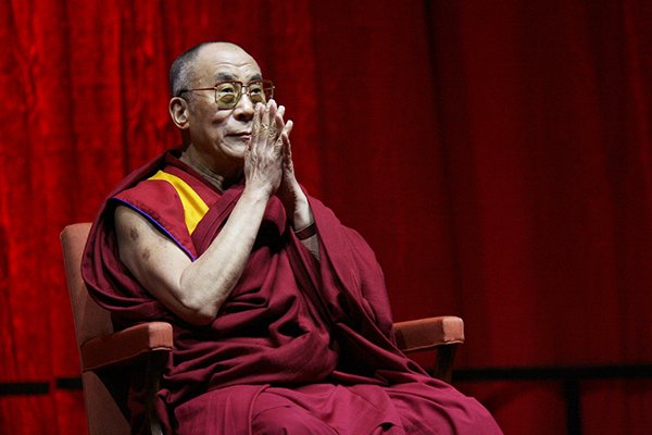 the-dalai-lama-really-knows-how-to-use-this-twitter-thing-18-photos-1.jpg?quality=85&strip=info&w=600