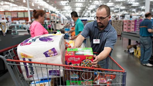 104878016-GettyImages-474801438-costco.530x298.jpg?v=1536922829