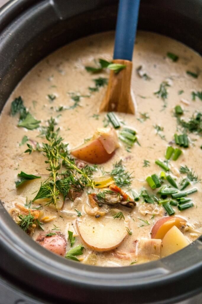 Slow-Cooker-Clam-Chowder.jpg