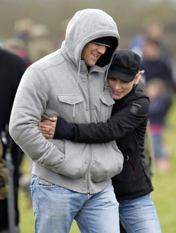 Zara-Phillips-Mike-Tindall-PDA-Pictures.jpg