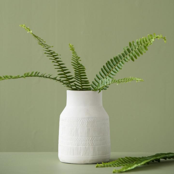 Zoe-Herringbone-Ceramic-Vase.jpg