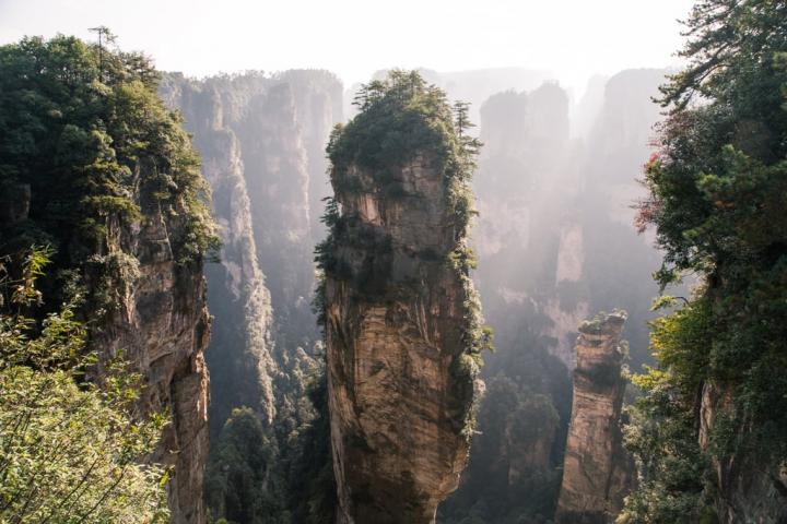 Zhangjiajie-National-Forest-Park-China.jpg