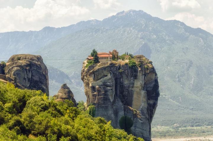 Meteora-Greece.jpg