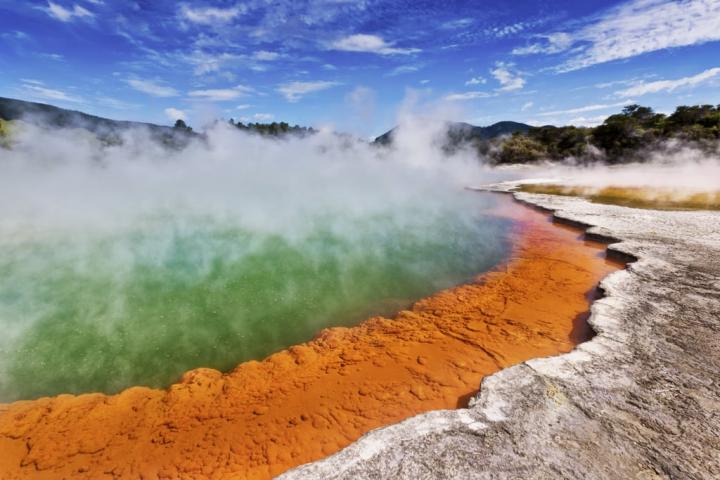 Champagne-Pool-New-Zealand.jpg