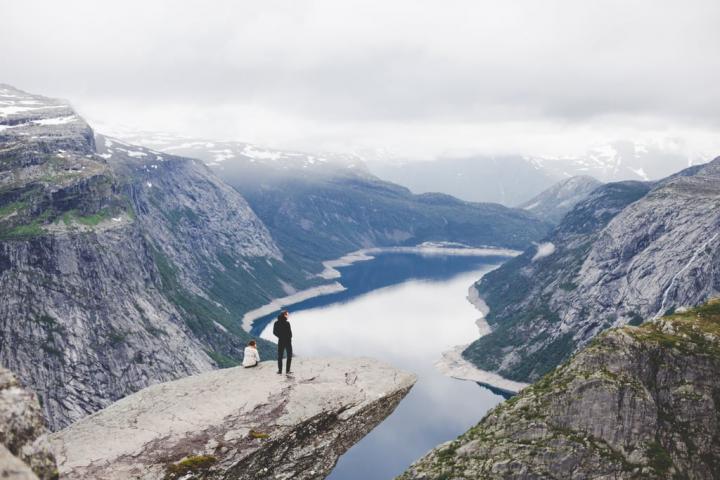 Trolltunga-Norway.jpg