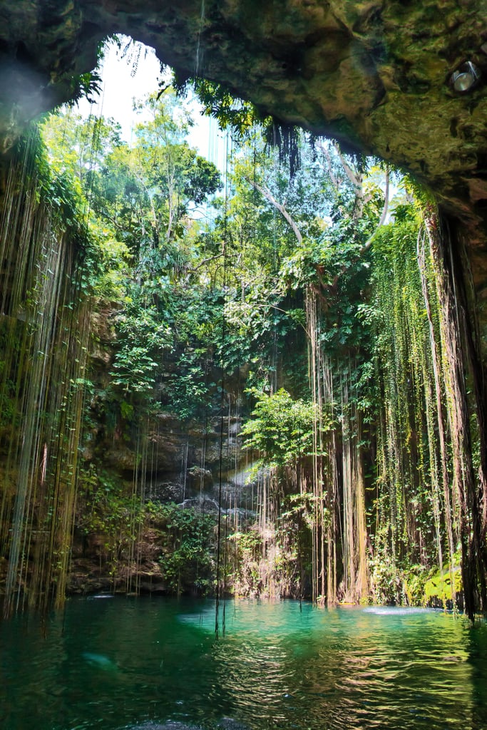 Ik-Kil-Cenote-Mexico.jpg