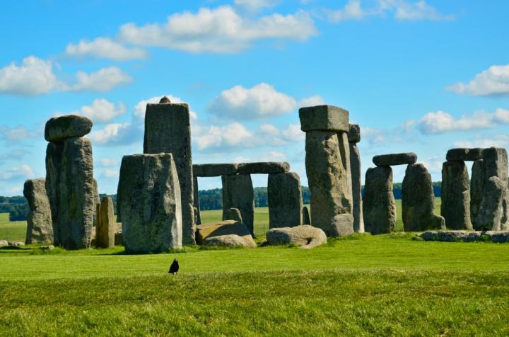 Stonehenge-England.jpg