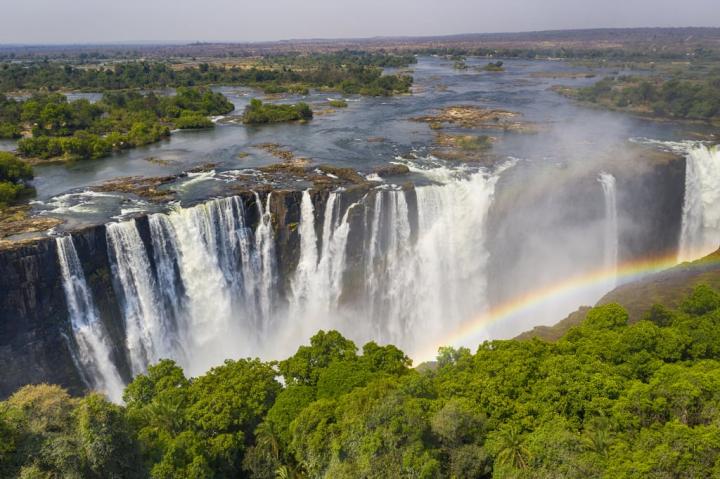 Victoria-Falls-Africa.jpg
