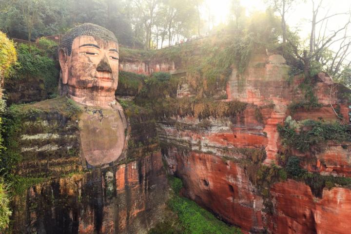 Leshan-Giant-Buddha-China.jpg