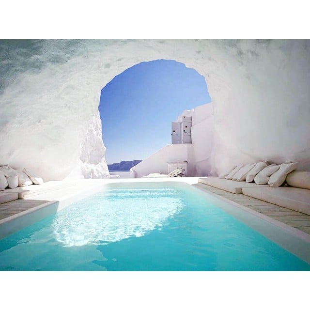 Katikies-Hotel-Cave-Pool-Greece.jpg