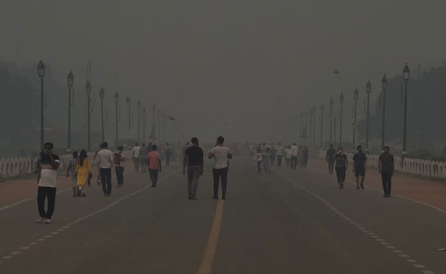 ucig22n_delhi-pollution-delhi-haze-pti-photo_625x300_15_October_20.jpg