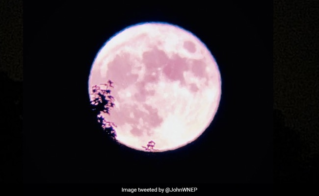 ampf188g_strawberry-moon-vermont-us_625x300_25_June_21.jpg