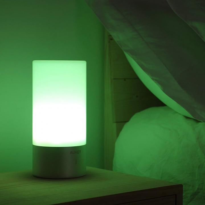 AUKEY-Touch-Sensor-Bedside-Lamps.jpg