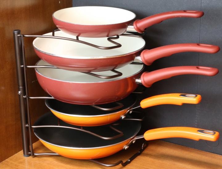 Place-For-Your-Pans-Deco-Brothers-Pan-Organizer-Rack.jpg