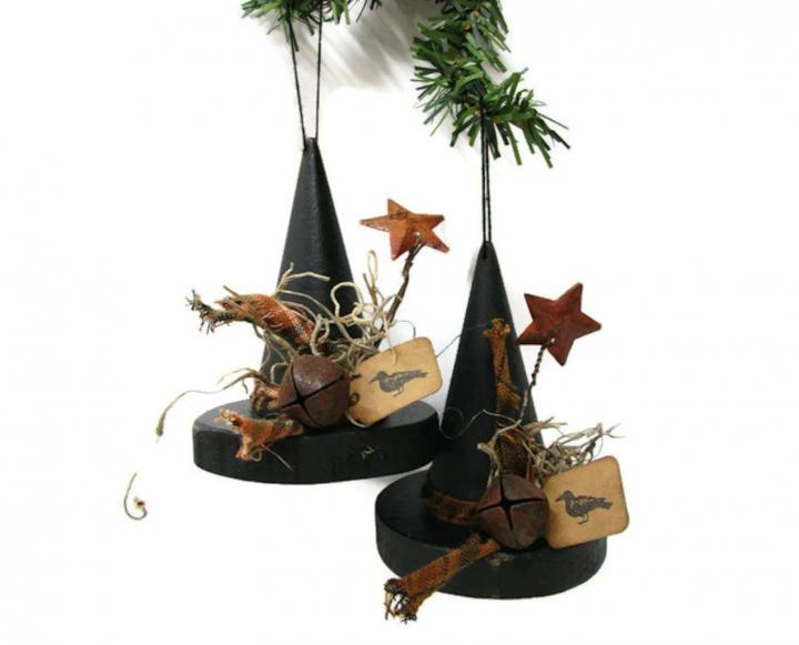 Witch-Hat-Ornament.webp