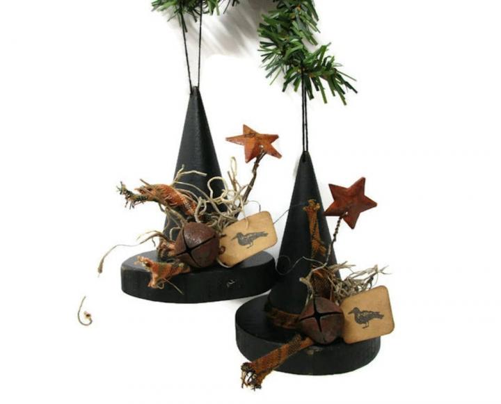 Witch-Hat-Ornament.jpg