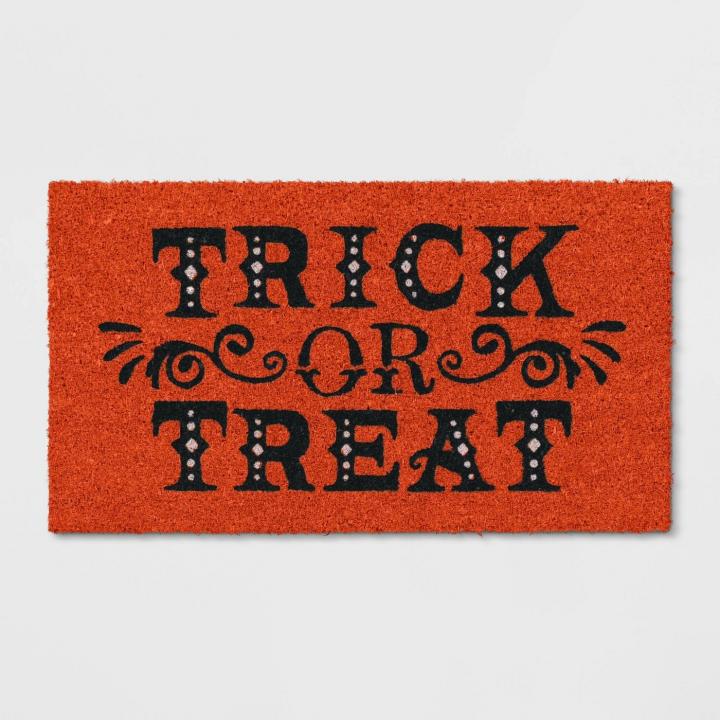 Trick-or-Treat-Halloween-Doormat.jpg