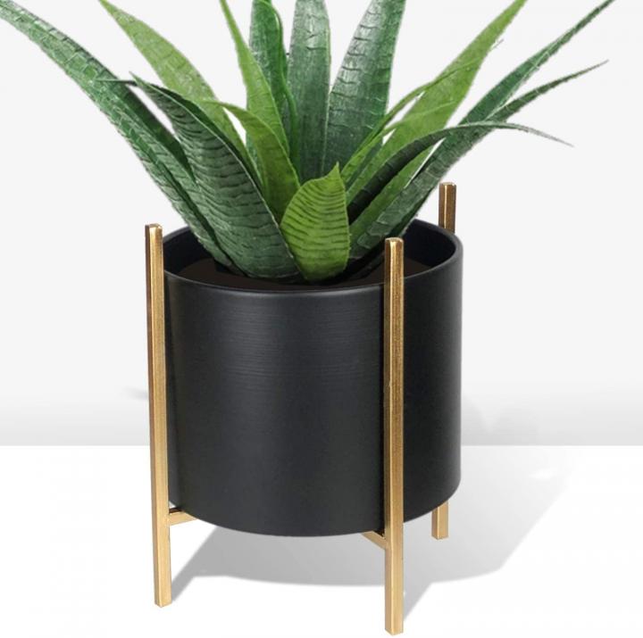 Glam-Find-Small-Mid-Century-Style-Metal-Indoor-Planter.jpg