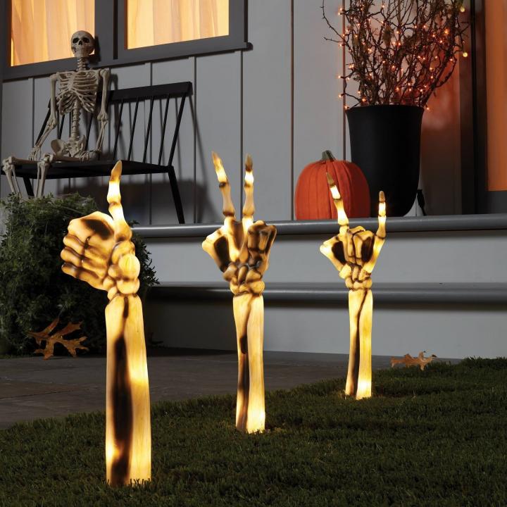 Skele-Fun-Pathway-LED-Lighted-Skeleton-Hands-Halloween-Novelty-Path-Lights.jpg