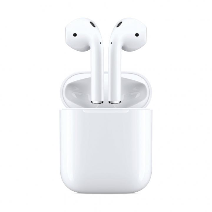 Wireless-Earphones-For-One-On--Go-Apple-AirPods-with-Charging-Case.jpg