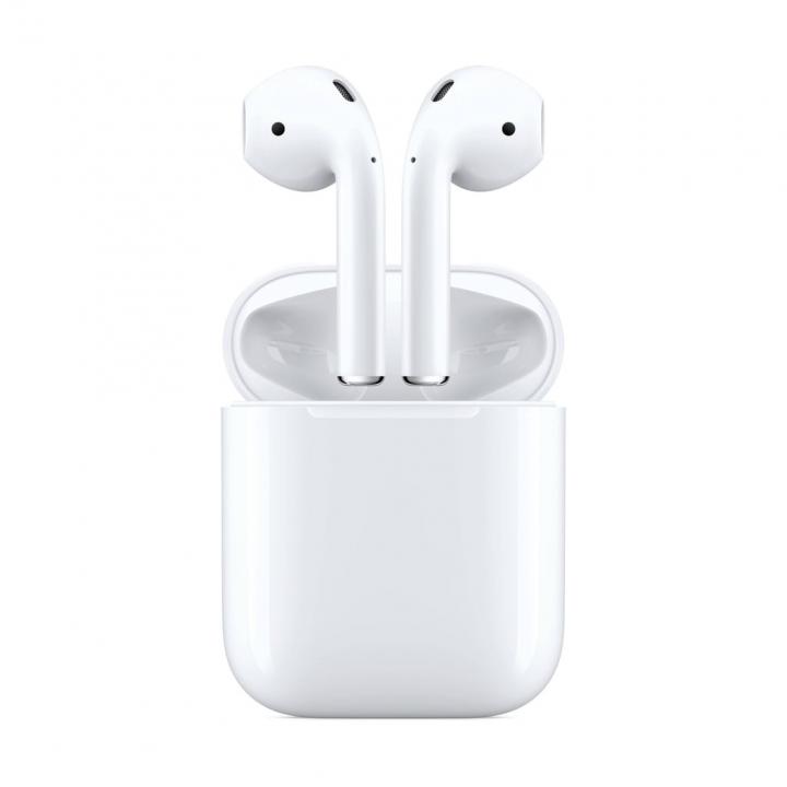 Wireless-Earphones-For-One-On--Go-Apple-AirPods-with-Charging-Case.jpg