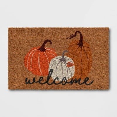 Threshold-Three-Pumpkins-Welcome-Harvest-Doormat.jpg