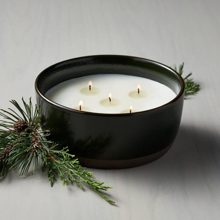 25oz-Cypress-Pine-5-Wick-Clay-Seasonal-Candle.jpg