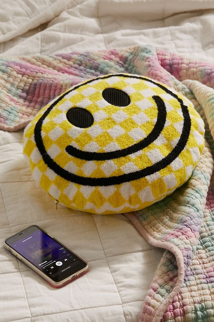 For-Playful-Accessory-Happy-Face-Throw-Pillow-Bluetooth-Speaker.jpg