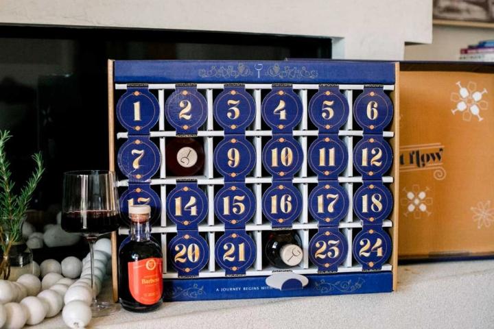 For-Vino-Lovers-In-Good-Taste-Wine-Advent-Calendar.webp