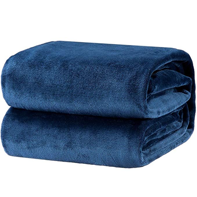 Bedsure-Flannel-Fleece-Luxury-Blanket.jpg