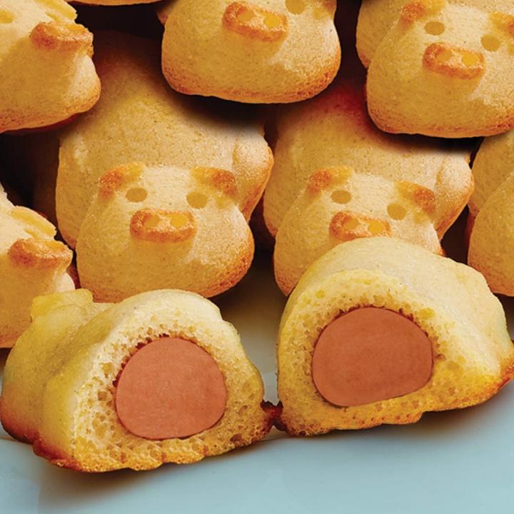 Piggy-Pop-Pink-Baking-Tray.jpg