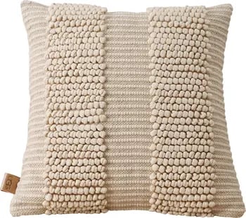 Pretty-Pillow-UGG-Giselle-Accent-Pillow.webp