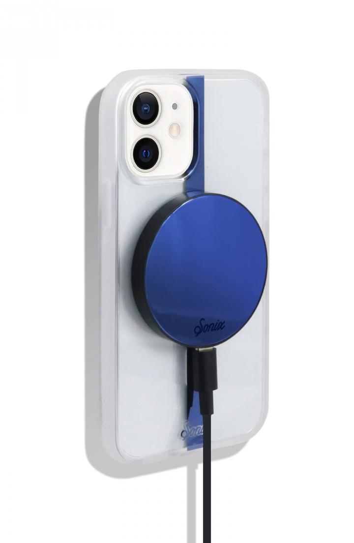 Useful-Gadget-Sonix-Magnetic-Link-Wireless-Charger.webp