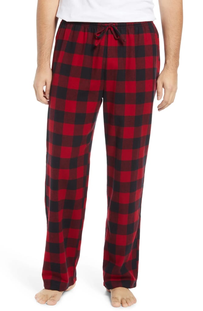 Festive-Find-LLBean-Men-Scotch-Plaid-Flannel-Pajama-Pants.webp