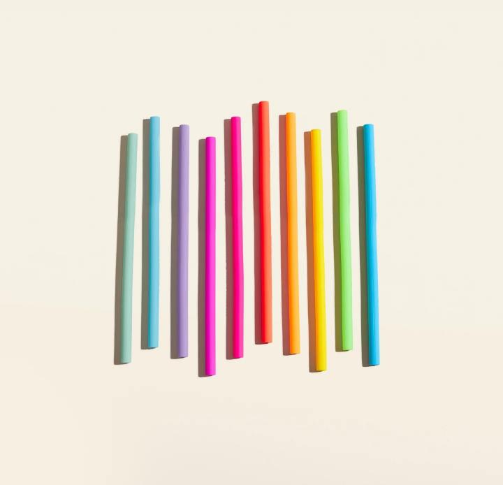 To-Cut-Down-on-Plastic-Use-Gir-Silicone-Straws.webp