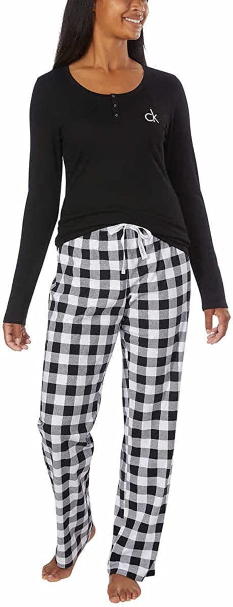Cozy-Pajamas-Calvin-Klein-2-Piece-Fleece-Pajama-Set.jpg