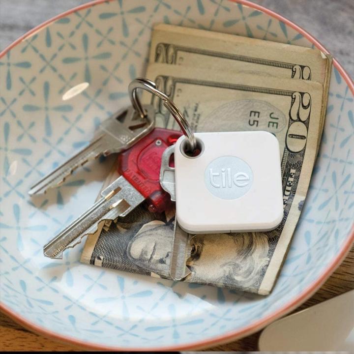 For-Person-Who-Loses-Everything-Tile-Mate-Key-Finder.jpg