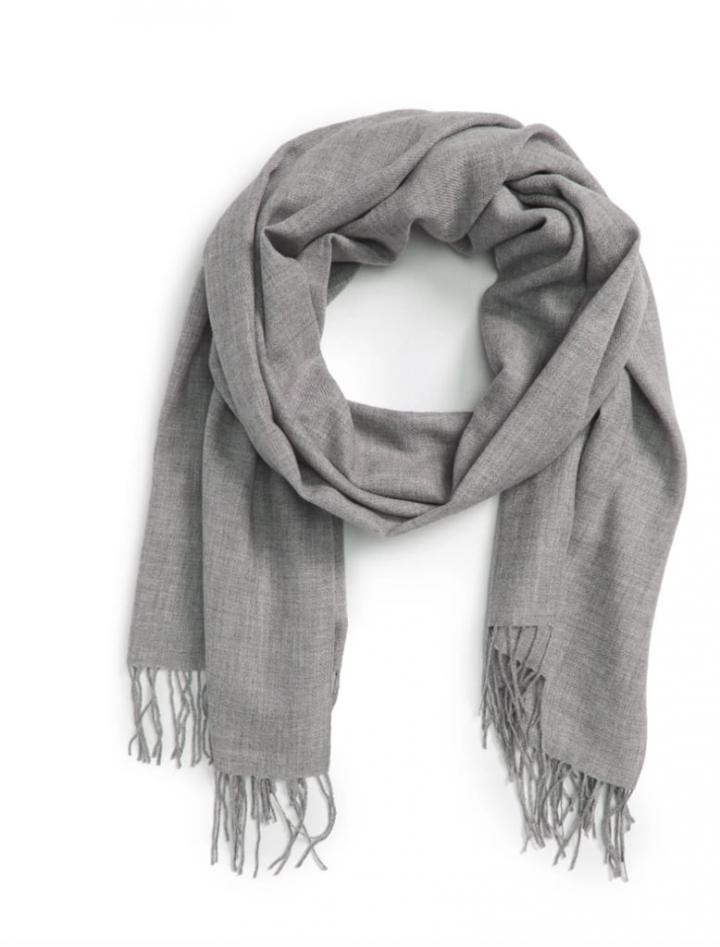 Comfy-Scarf-Nordstrom-Tissue-Weight-Wool-Cashmere-Scarf.png