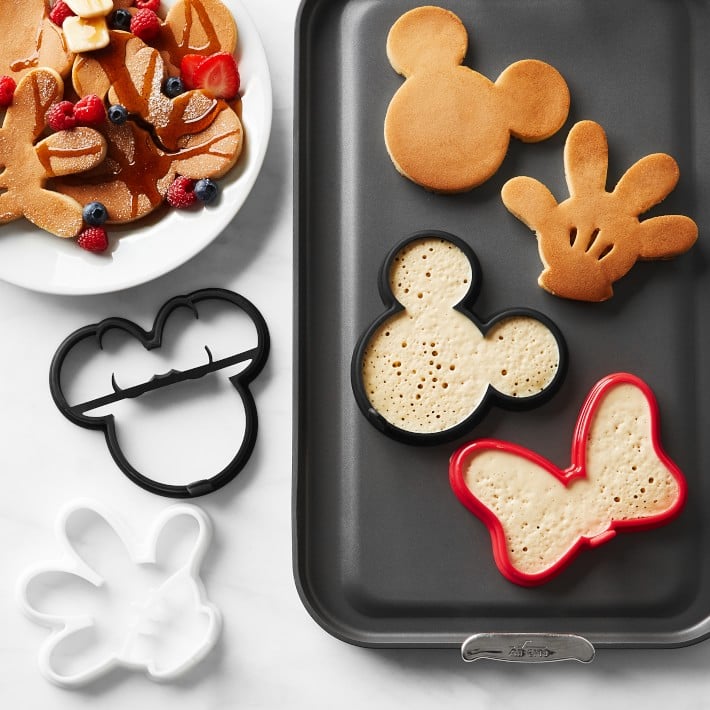 For-Holiday-Mornings-Mickey-Mouse-Silicone-Pancake-Molds.jpe