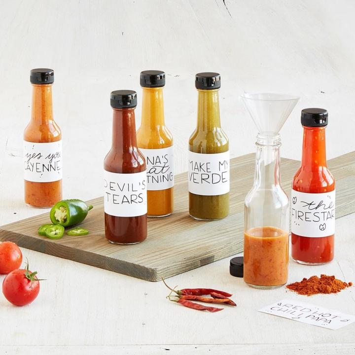 For-Spicy-Fan-Make-Your-Own-Hot-Sauce-Kit.jpg