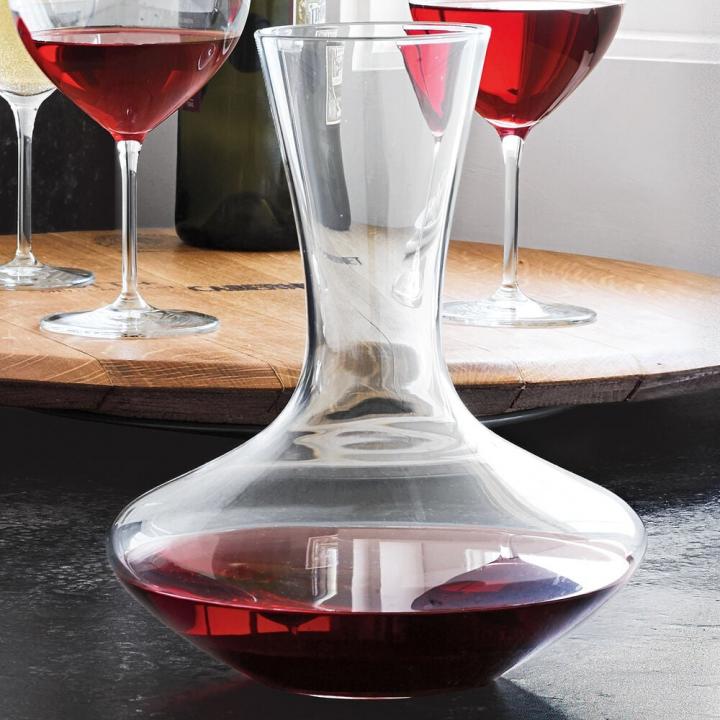 For-Wine-Drinker-Schott-Zwiesel-Classico-Red-Wine-Decanter.jpg