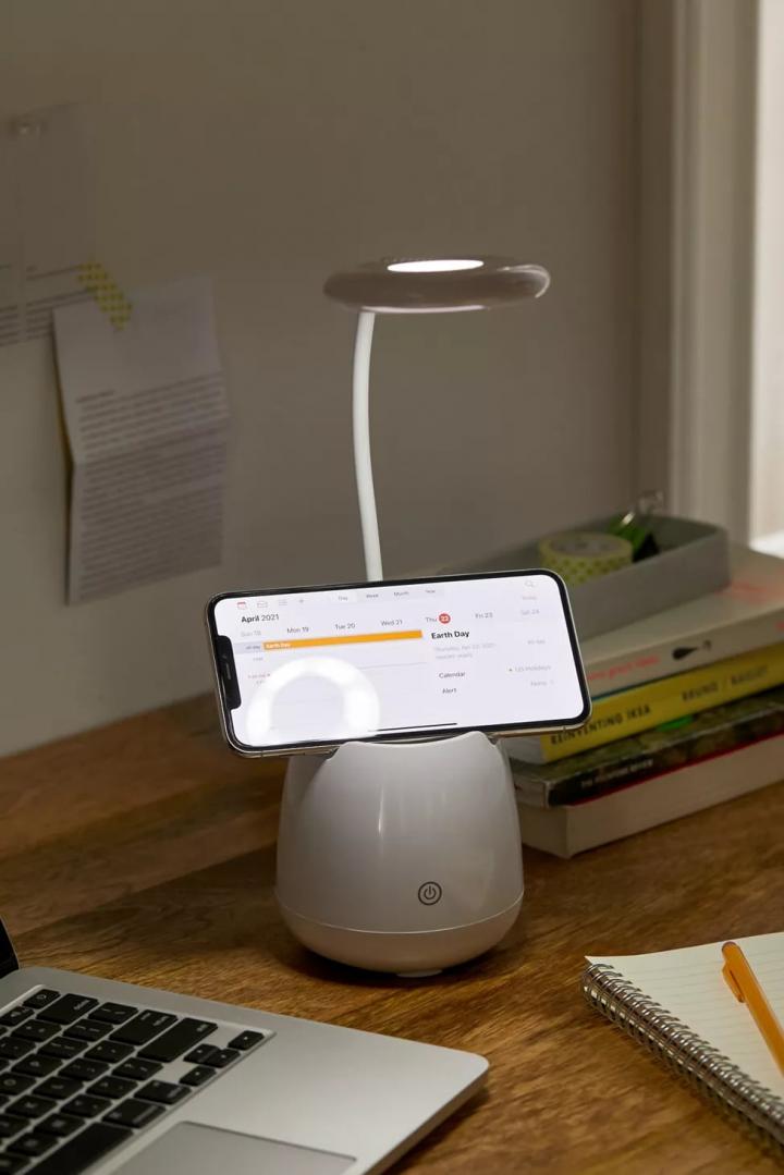 Useful-Gift-Desk-Lamp-Bluetooth-Speaker.webp