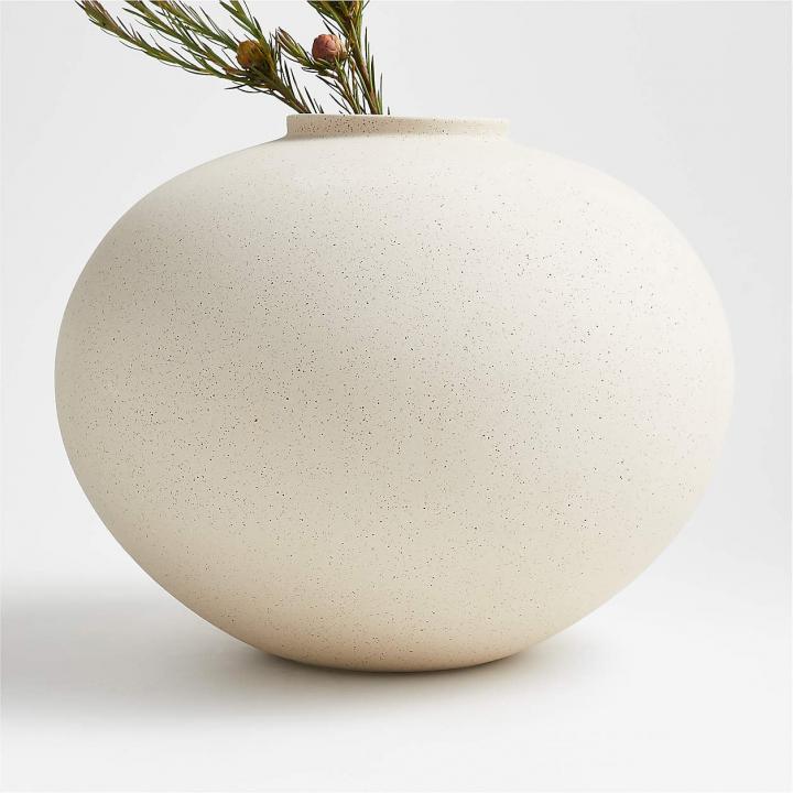 Minimal-Accent-Crate-Barrel-Jimena-Natural-Round-Vase.jpg
