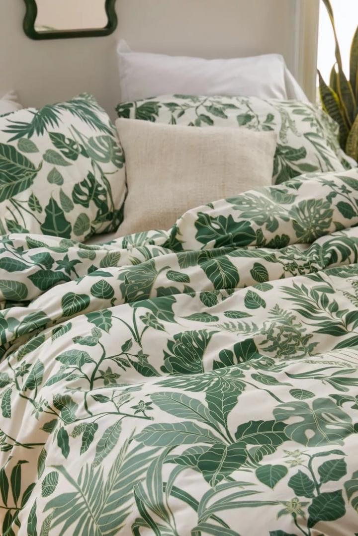 best-bedding-urban-outfitters.jpg