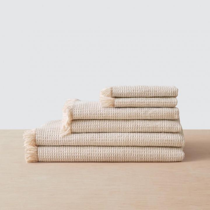 New-Towels-Citizenry-Aegean-Cotton-Spa-Towel-Set.webp