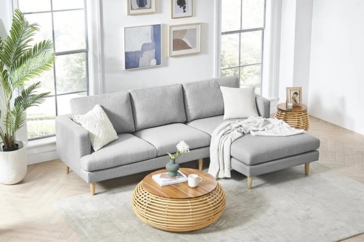 best-extra-deep-sofas.webp